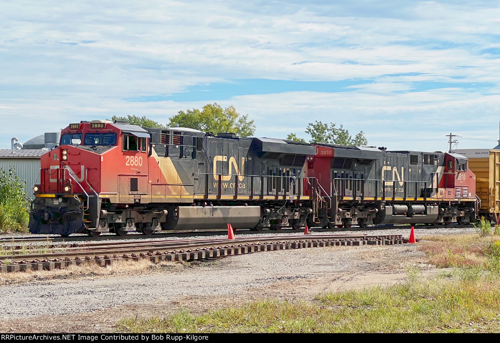 CN 2880